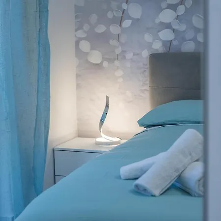 Vatican With Balcony شقة