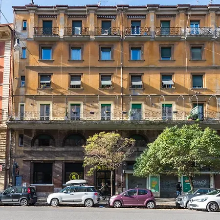 Vatican With Balcony شقة *